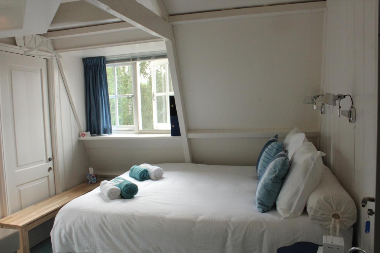 Bed and Breakfast Uniqueludique Middenbeemster Exterior foto